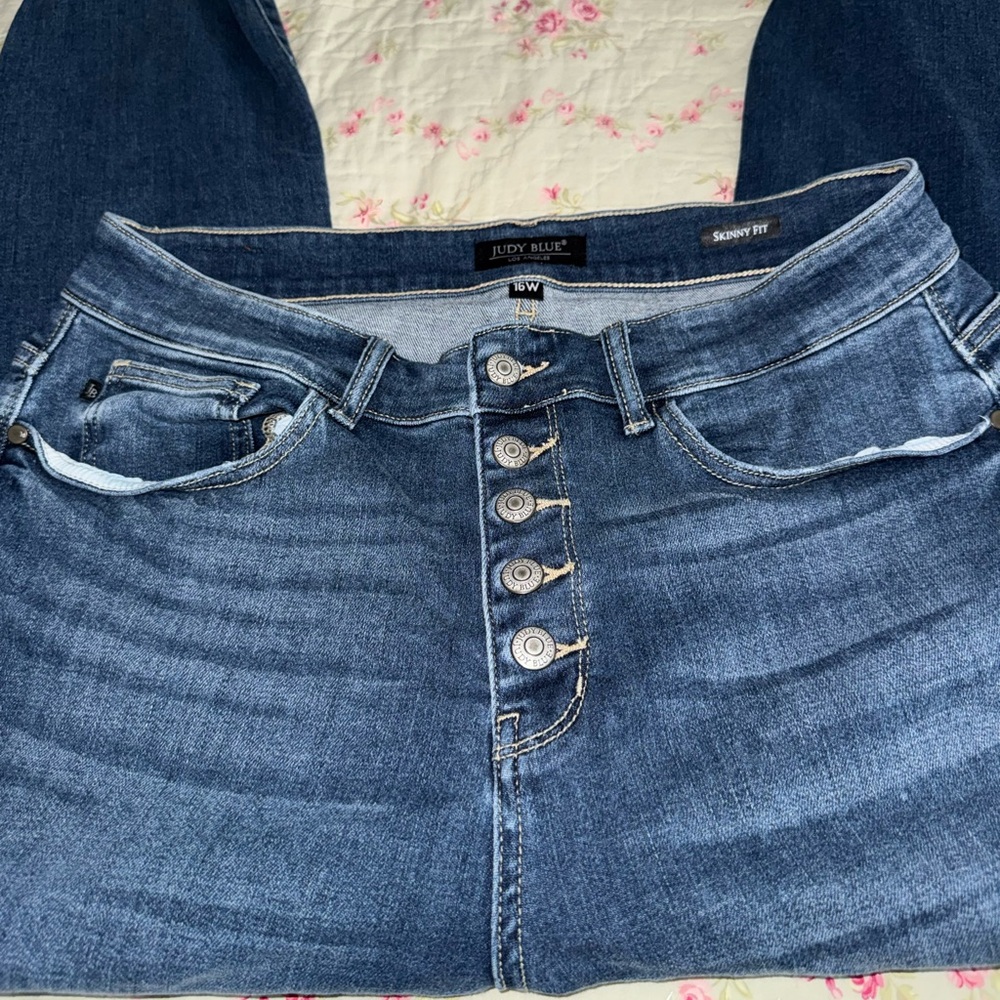 Judy Blue Dark Wash Skinny Jeans